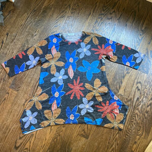 Women's Via Vitale Floral Top - Size L - Black & Blue